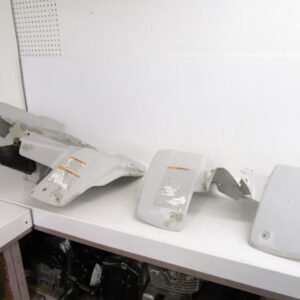 00 Yamaha Blaster YFS 200 Front Rear Fenders White 2XJ-W2161-N1-00 1998-2001